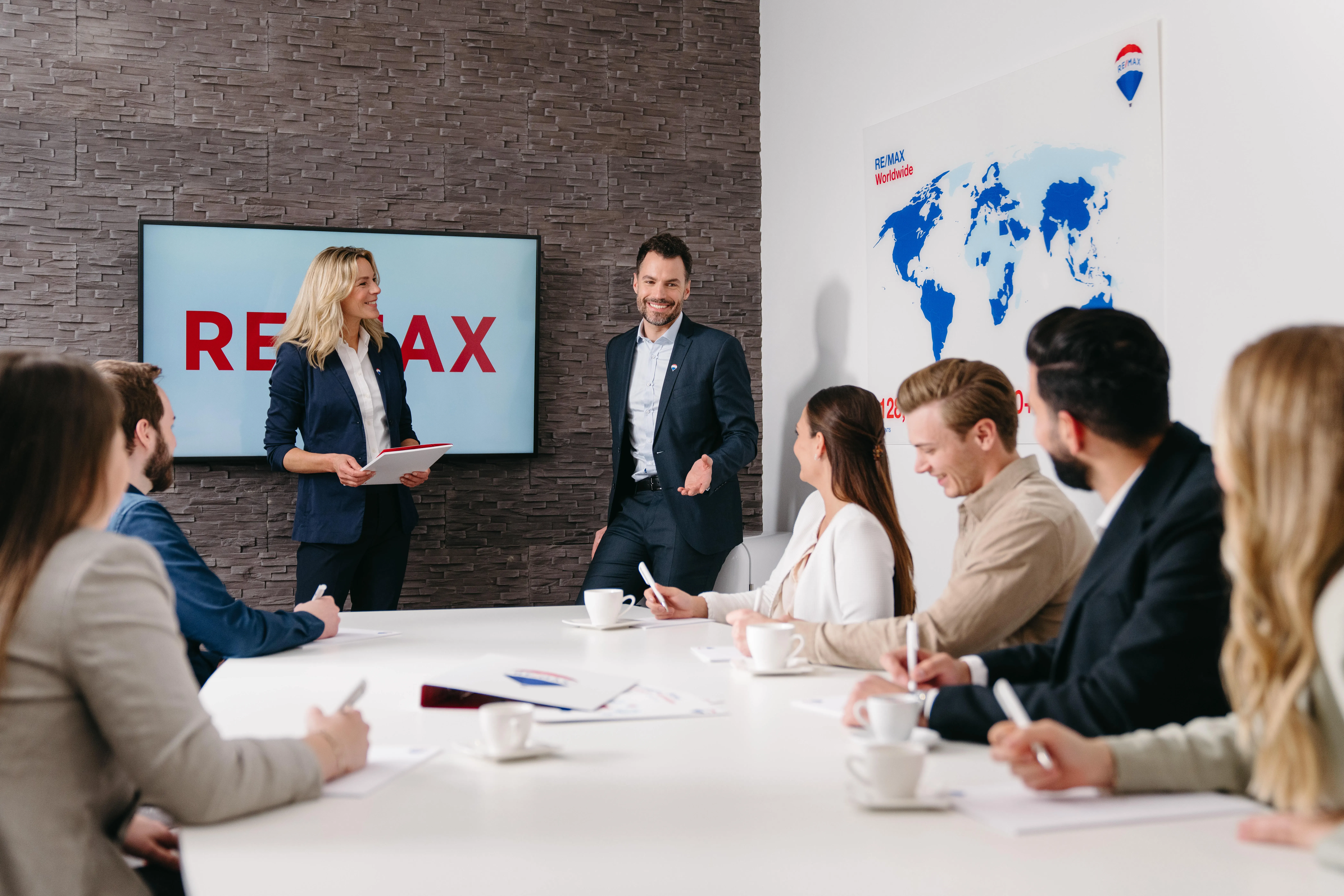 REMAX-Agent-32